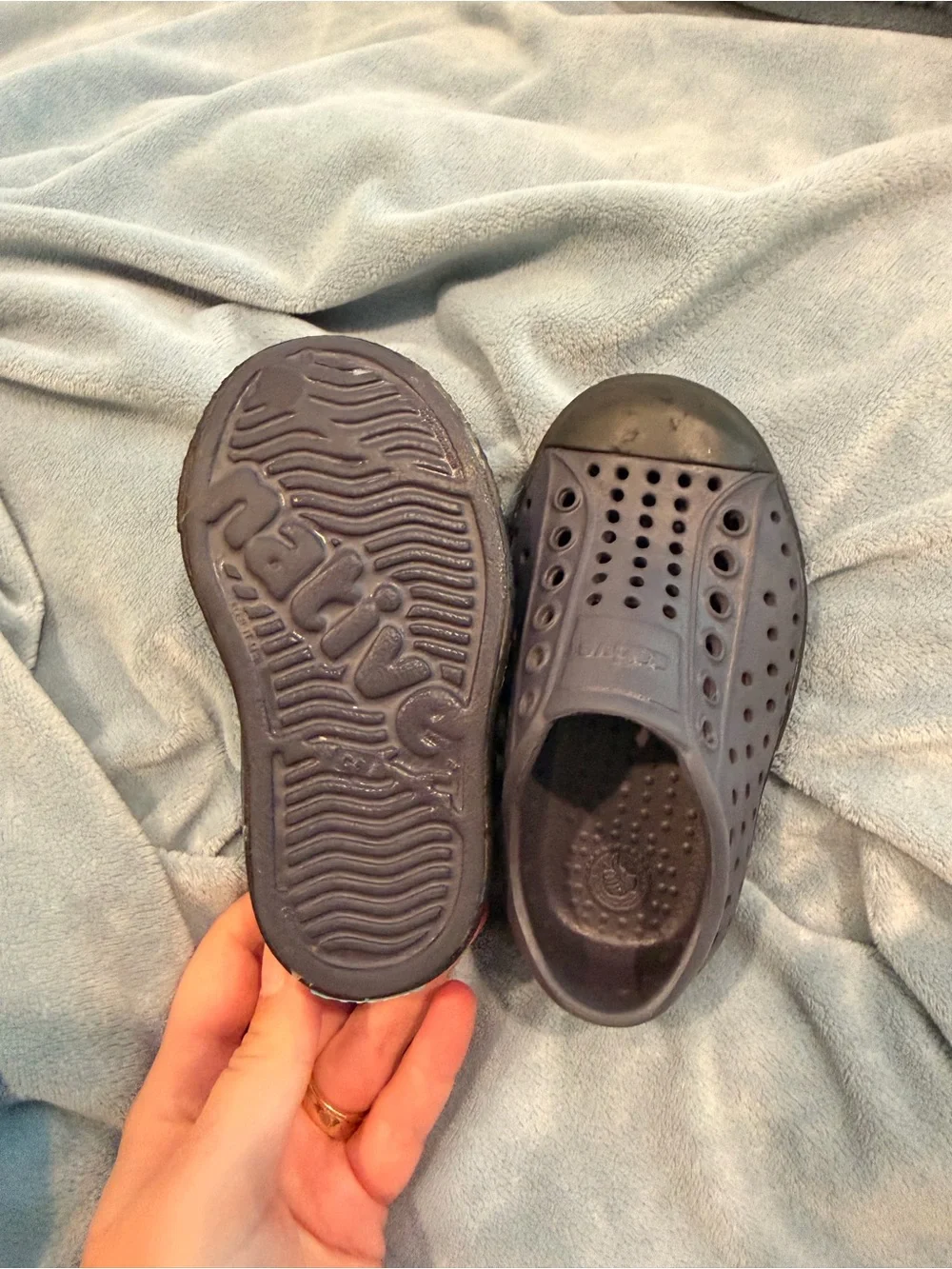 Native | Toddler Jefferson Waterproof Slip-On Sneaker in Dark Navy & Black